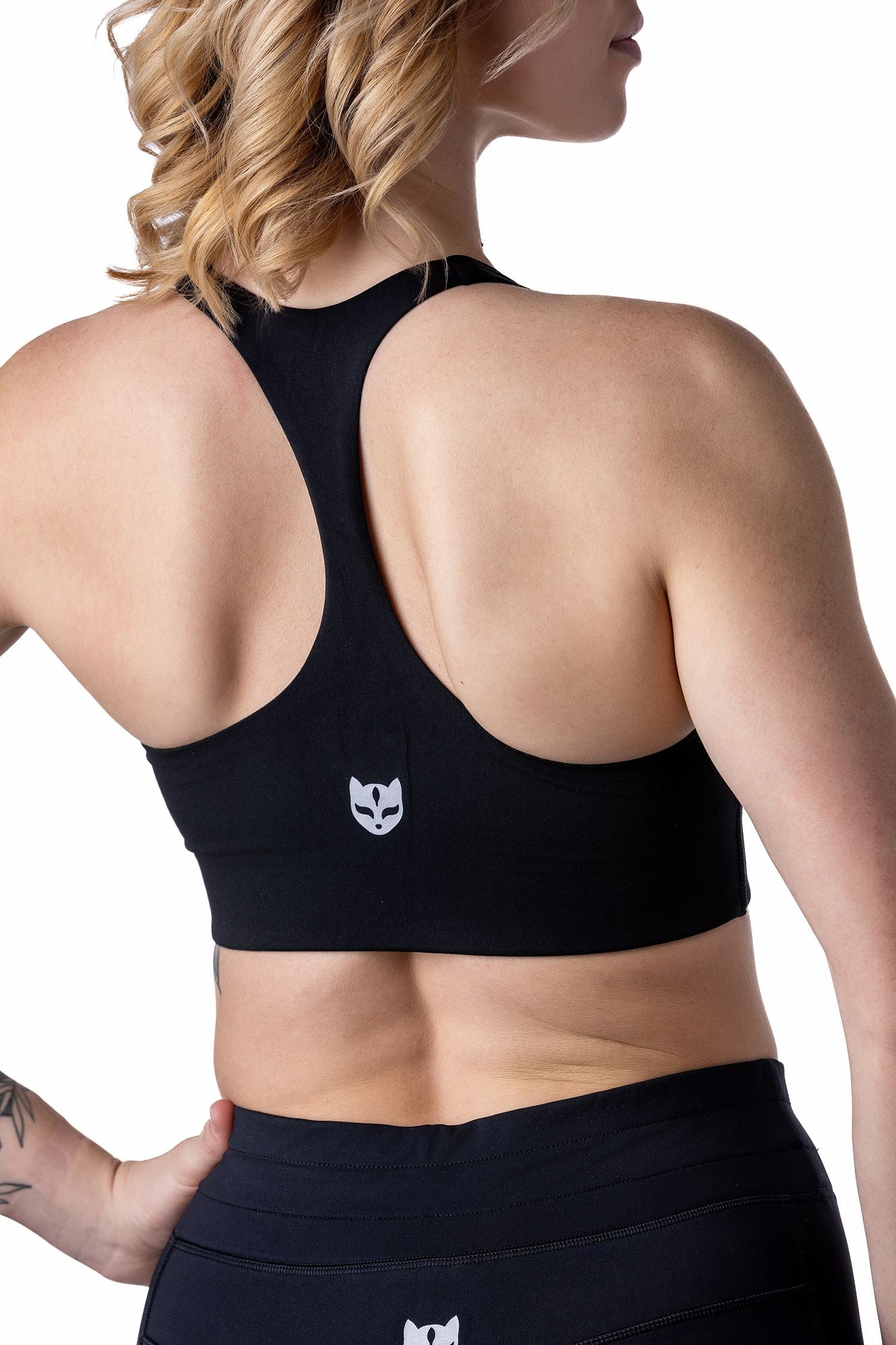 https://gaidama.com/cdn/shop/files/womens-element-sports-bra-black-back.jpg?v=1705947787
